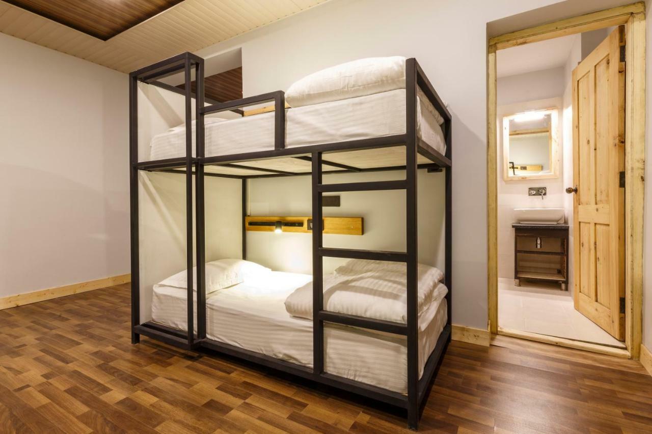 Hitchhikers Hostel Ladakh Лех Экстерьер фото