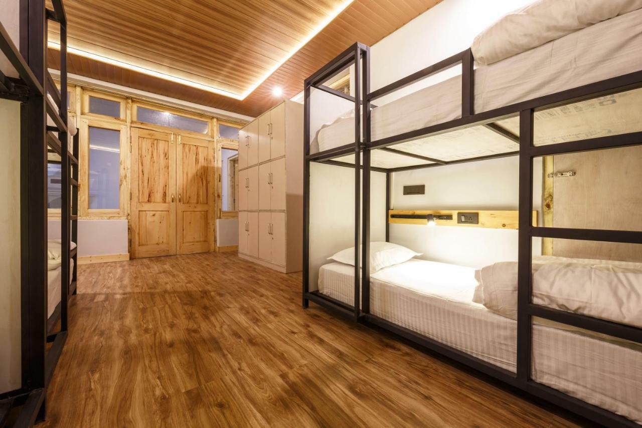 Hitchhikers Hostel Ladakh Лех Экстерьер фото